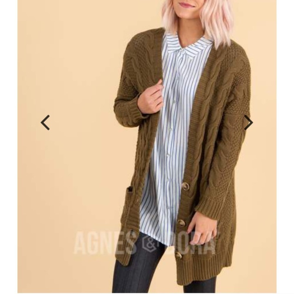 L/XL Agnes &‎ Dora Boyfriend Cardigan A02